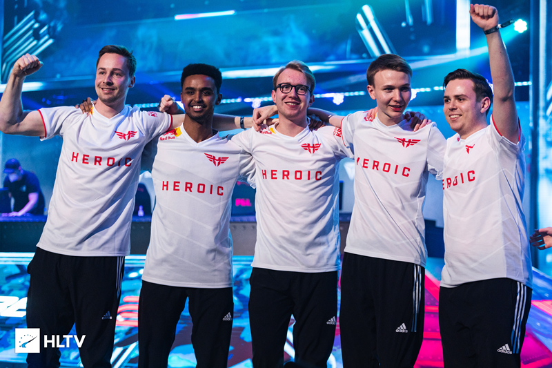 关键时刻标 关键时刻标